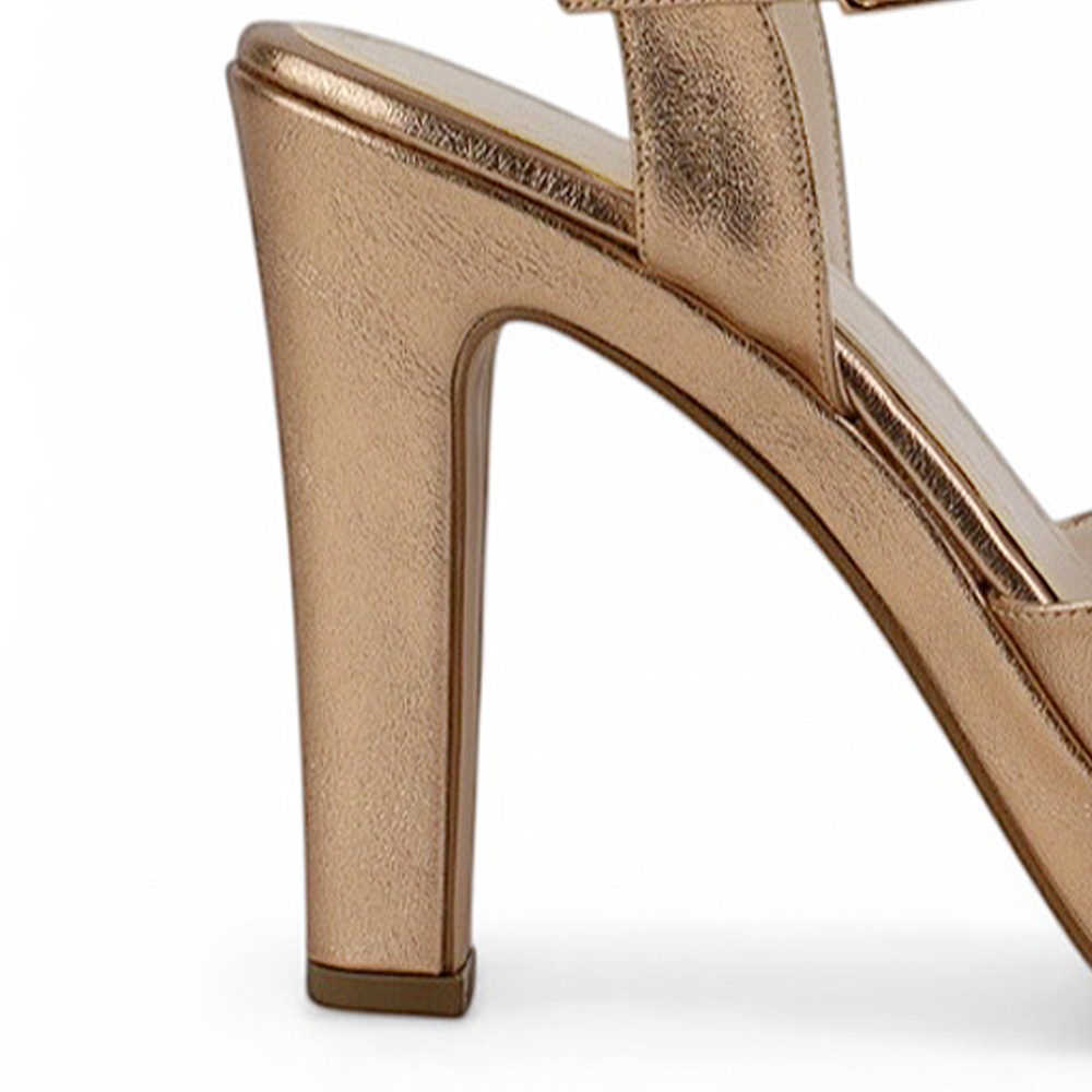 Vista trasera del tacón alto 12cm de la zapatilla oro rosa para dama con plataforma y pulsera ajustable al tobillo 