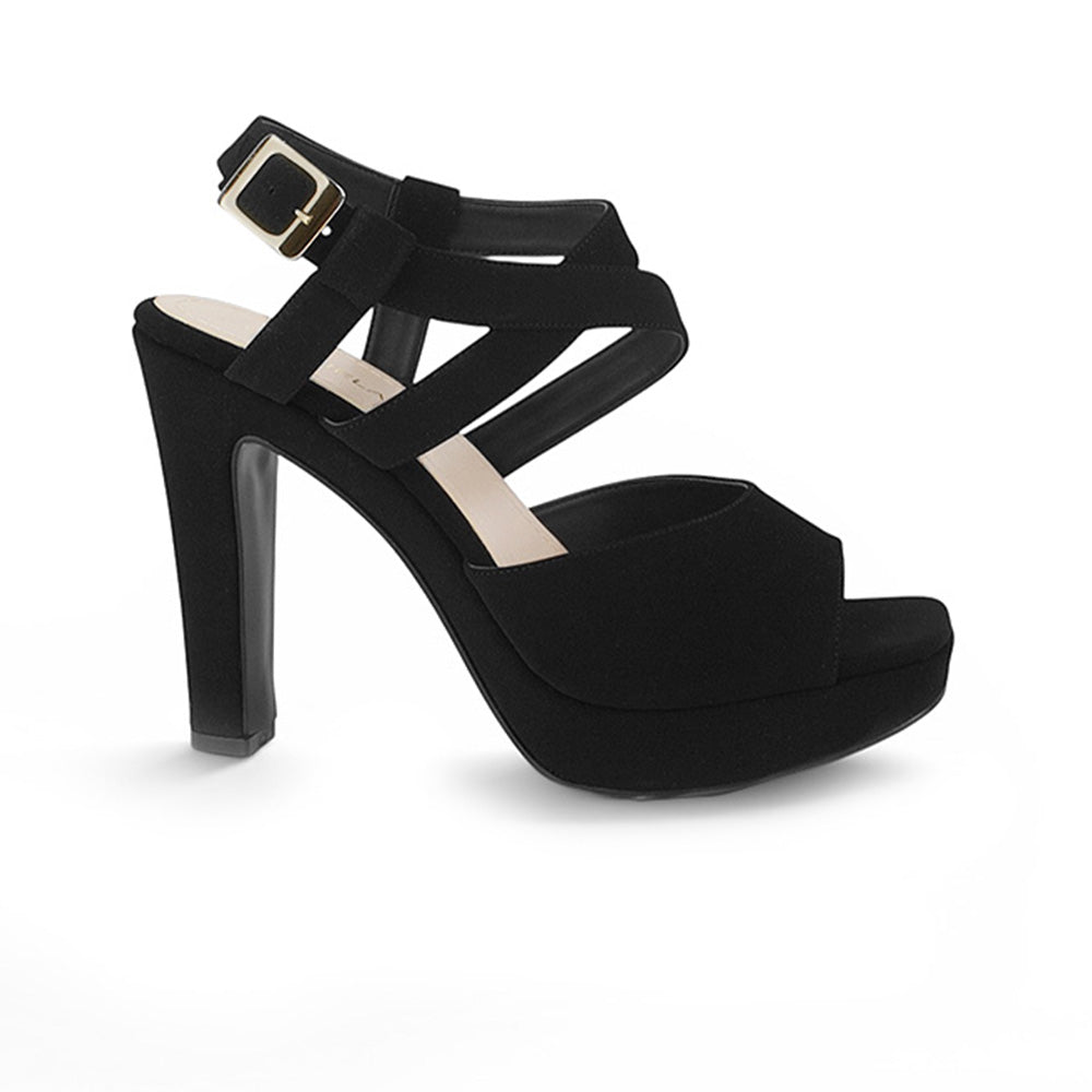Vista lateral de zapatilla negra para mujer con tacón alto de 12cm y pulsera ajustable de diseño descubierto