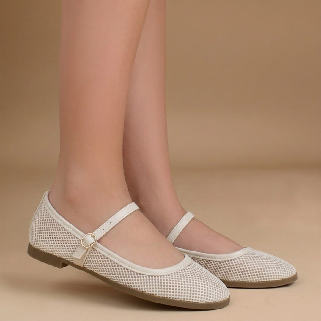 Flats tipo balerinas beige perforadas para mujer con pulsera ajustable y hebilla redonda de piso 