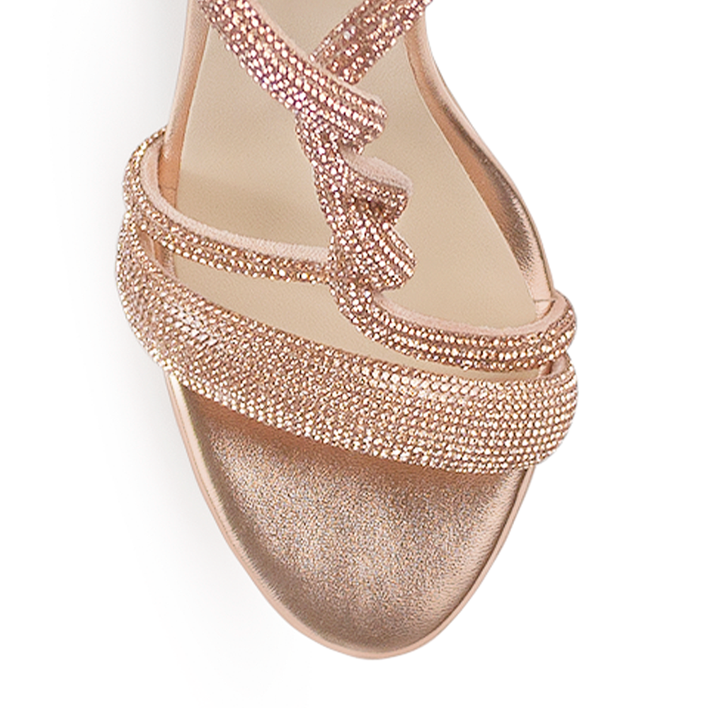 Vista de material sintético en zapatilla para mujer con pedreria y tacón medio de 10cm color oro rosado