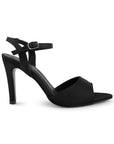 Vista lateral de zapatilla negra de punta fina abierta para mujer con pulsera ajustable al tobillo y tacón delgado medio de 10cm
