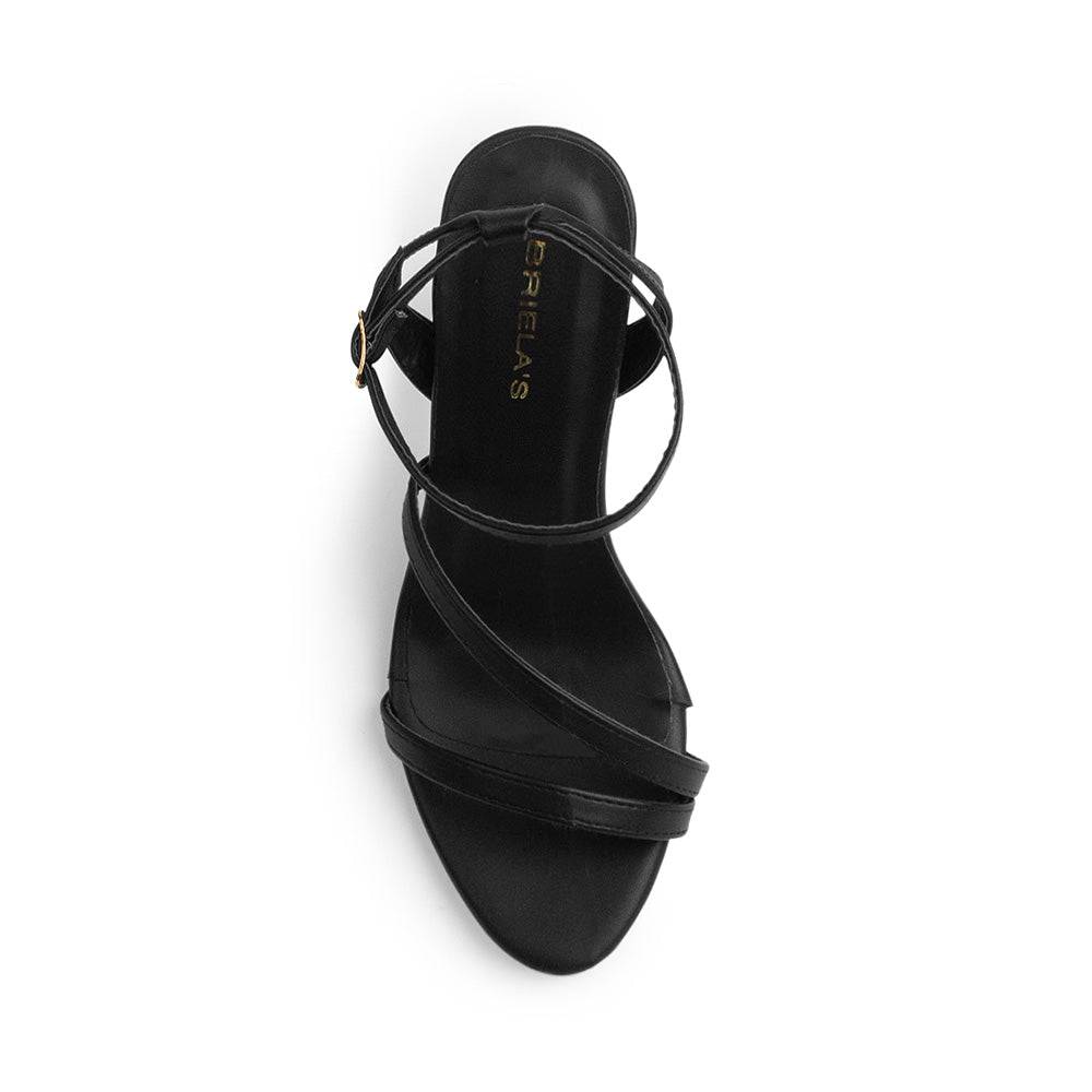 Vista superior de zapatilla negra para dama con detalle en tiras delgadas y tacón medio 10cm para dama 