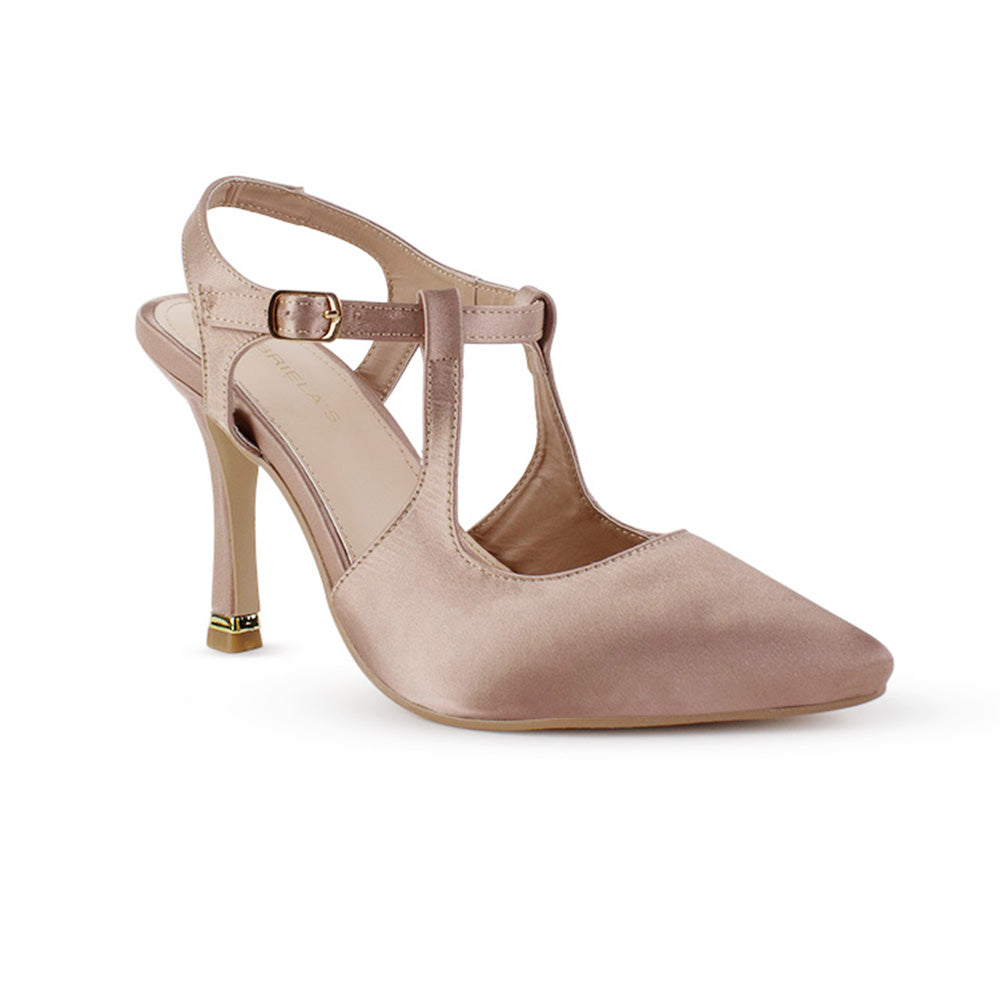 Vista diagonal de zapatilla destalonada para mujer tipo stiletto con tacón delgado de 10cm y punta cerrada en color nude