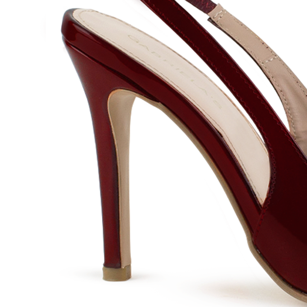 vista superior de las zapatillas stiletto color vino de charol tacón alto 11cm ajuste elástico para dama