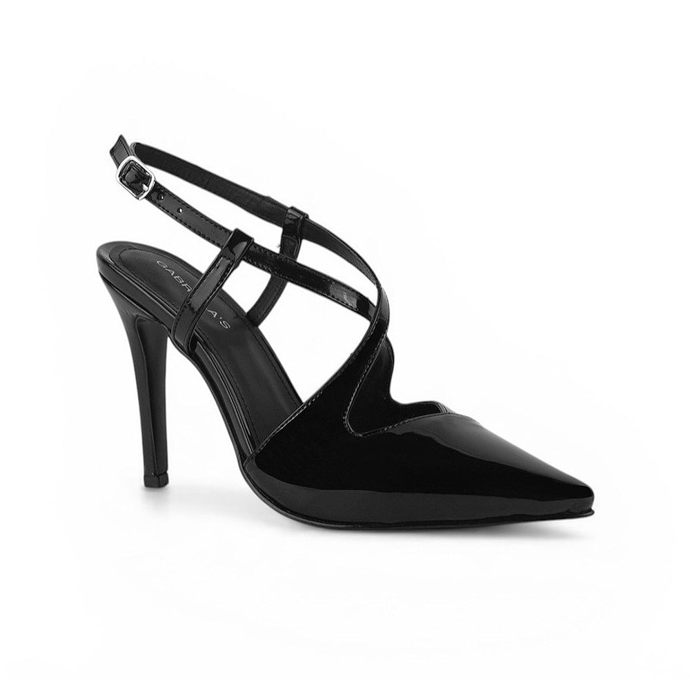 vista diagonal en zapatillas negras para dama de charol con tacón alto 11 cm y tiras cruzadas al frente