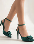 Zapatillas verdes con pulsera al tobillo, moño y tacón medio 10 cm para dama 