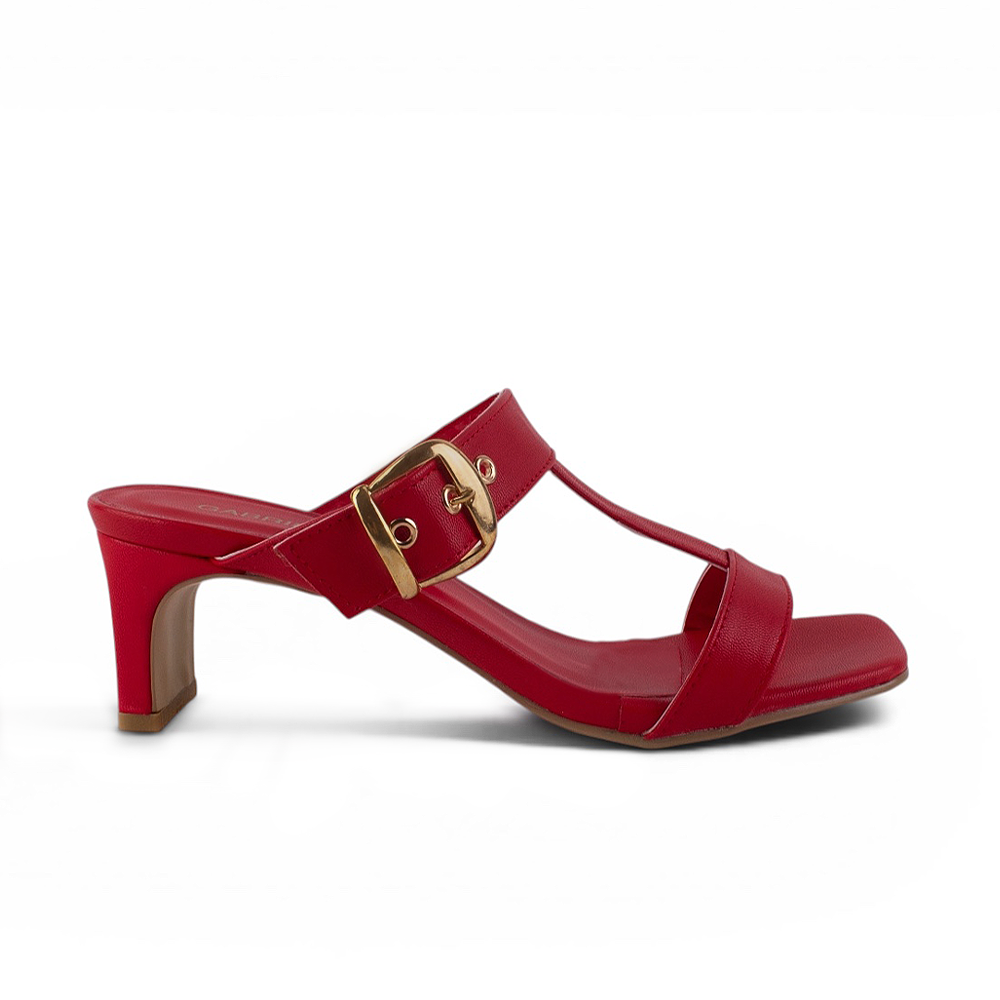 vista lateral de zapatillas rojas con hebilla dorada en tiras gruesas y tacón bajo 5cm para dama 