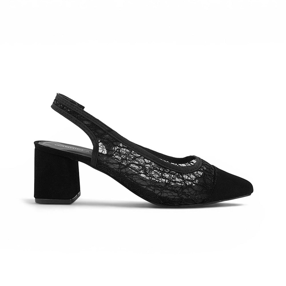 vista lateral de zapatillas negras de gamuza con tacón bajo 6cm talón descubierto para dama