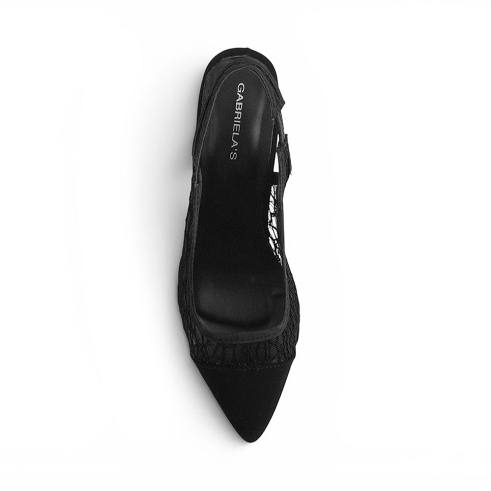 vista superior de zapatillas negras de gamuza con encaje para dama con talón descubierto y tacón bajo 6cm