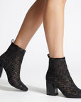 Botas negras tejidas y cortas con tacón medio 8cm para dama