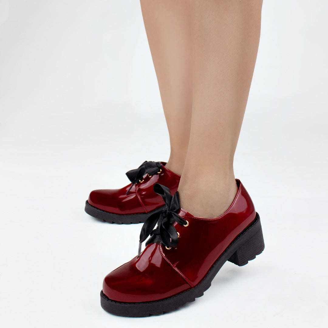 Mocasines vino tipo chunky de charol con plataforma y tacón bajo 5cm para dama 