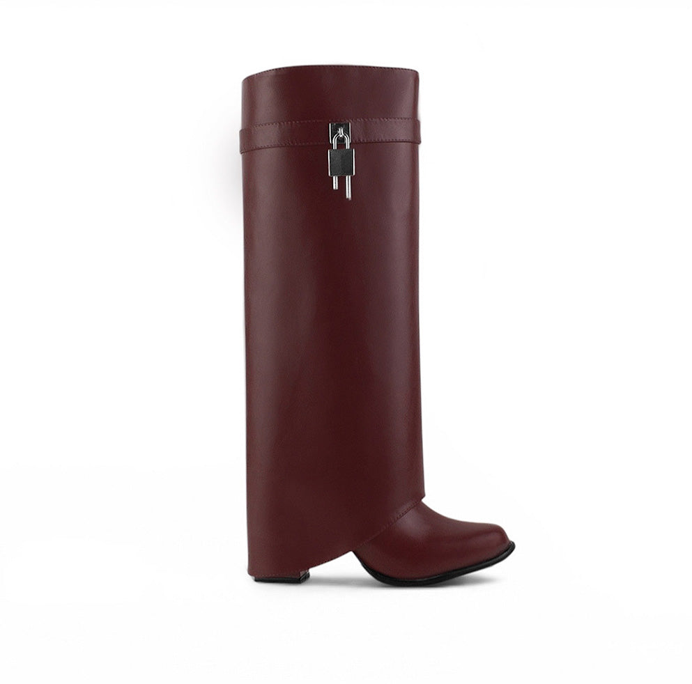 vista lateral de botas vino 2 en 1 desmontables con tacón medio 8cm para dama 