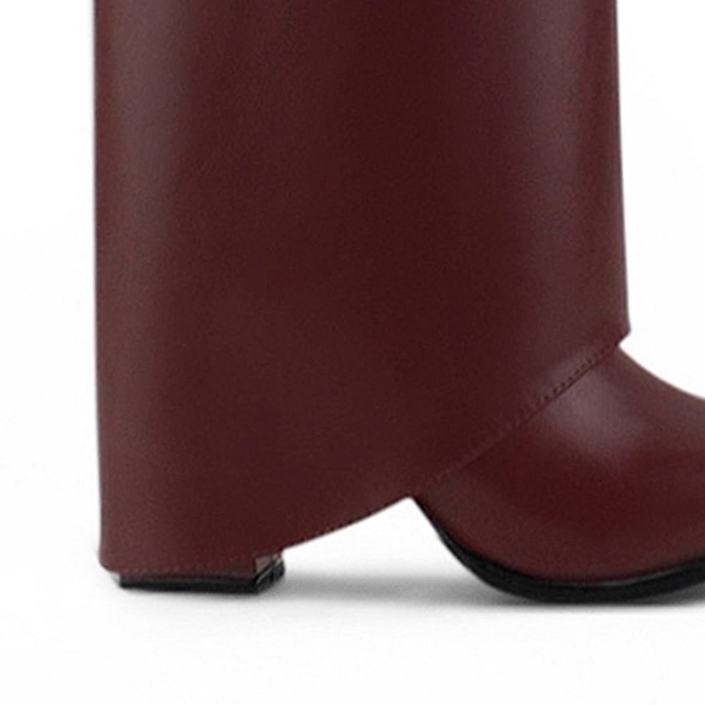 vista trasera del tacón de las botas vino desmontables para dama