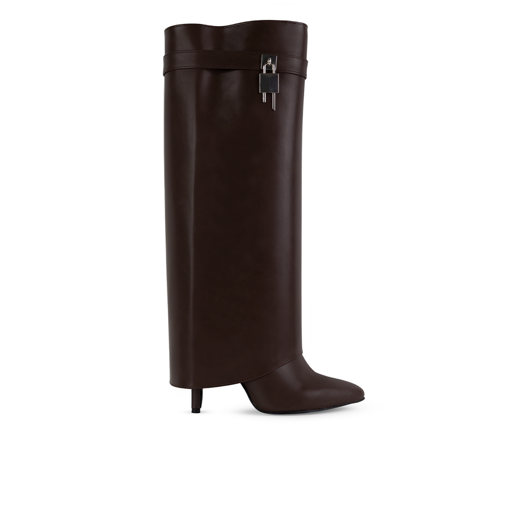 vista lateral de botas cafés 2 en 1 desmontables para dama con correa y tacón alto 11cm 