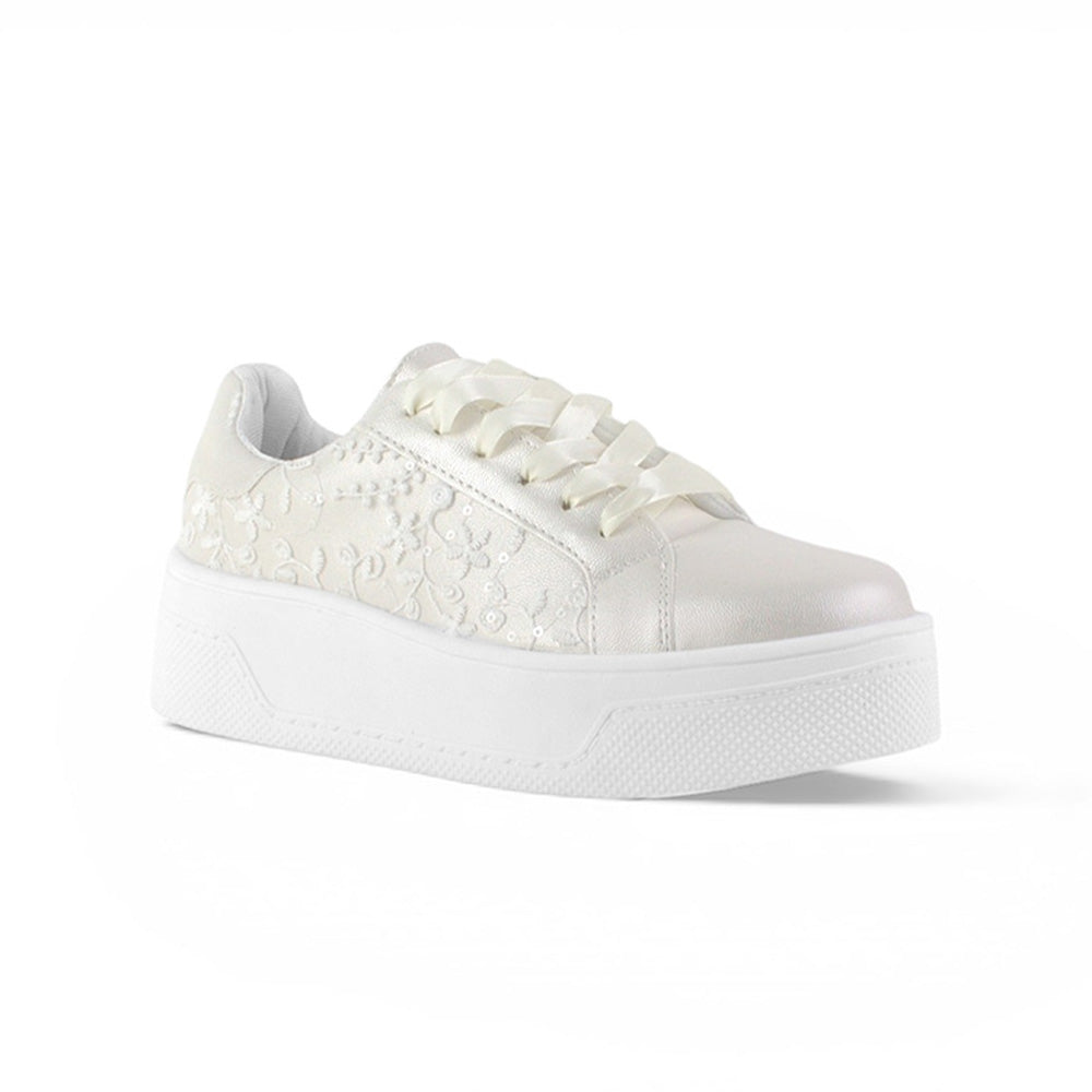 Tenis blancos perla con detalles de encaje cordones de satén y plataforma | Mod.4490109