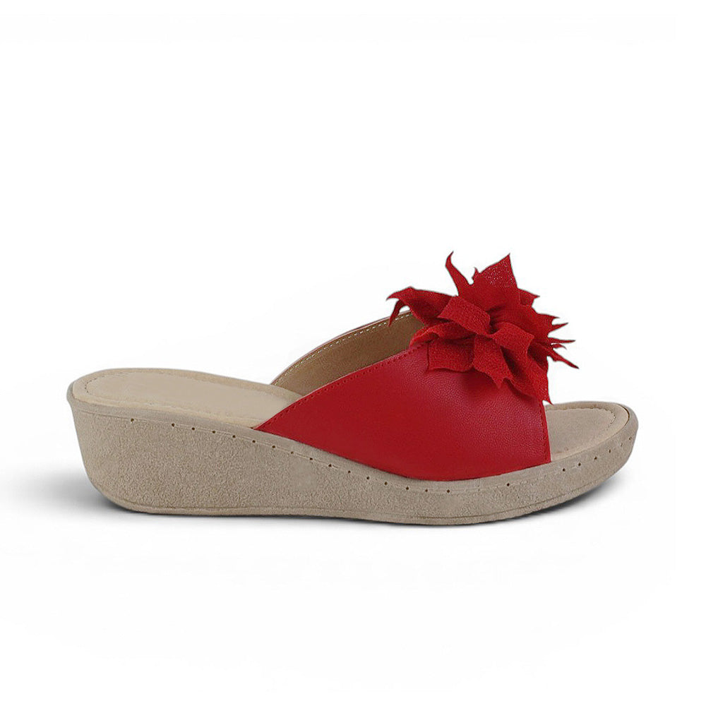 Vista lateral de sandalia roja destalonada para dama con flor decorativa y plataforma baja 5cm 