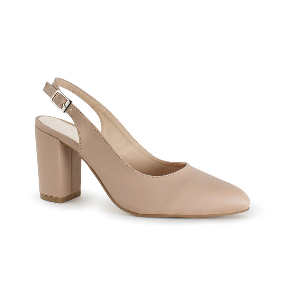Vista diagonal de zapatilla maquillaje para mujer con tacón de 9cm punta cerrada y destalonado