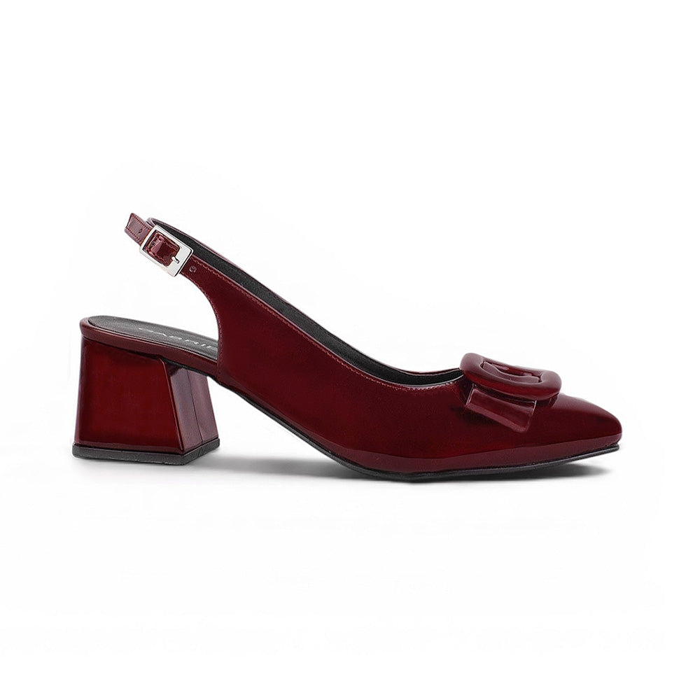 vista lateral de zapatillas vino con tacón medio 6cm y talón descubierto para dama 
