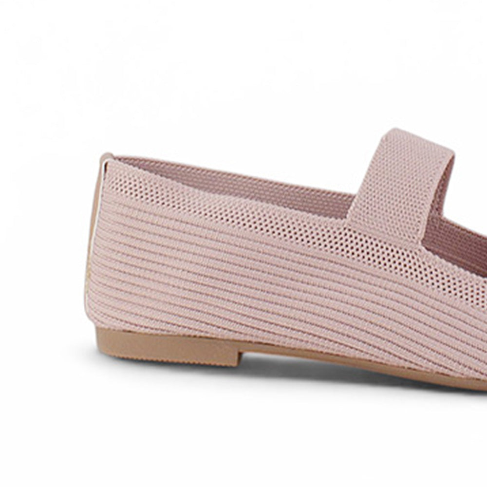 Vista trasera de flats tipo balerinas nude para mujer con pulsera de piso