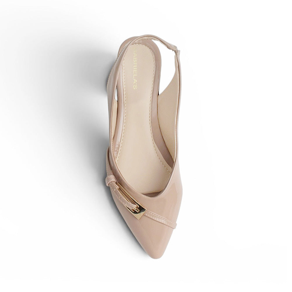 Vista superior de flats nude en charol para mujer