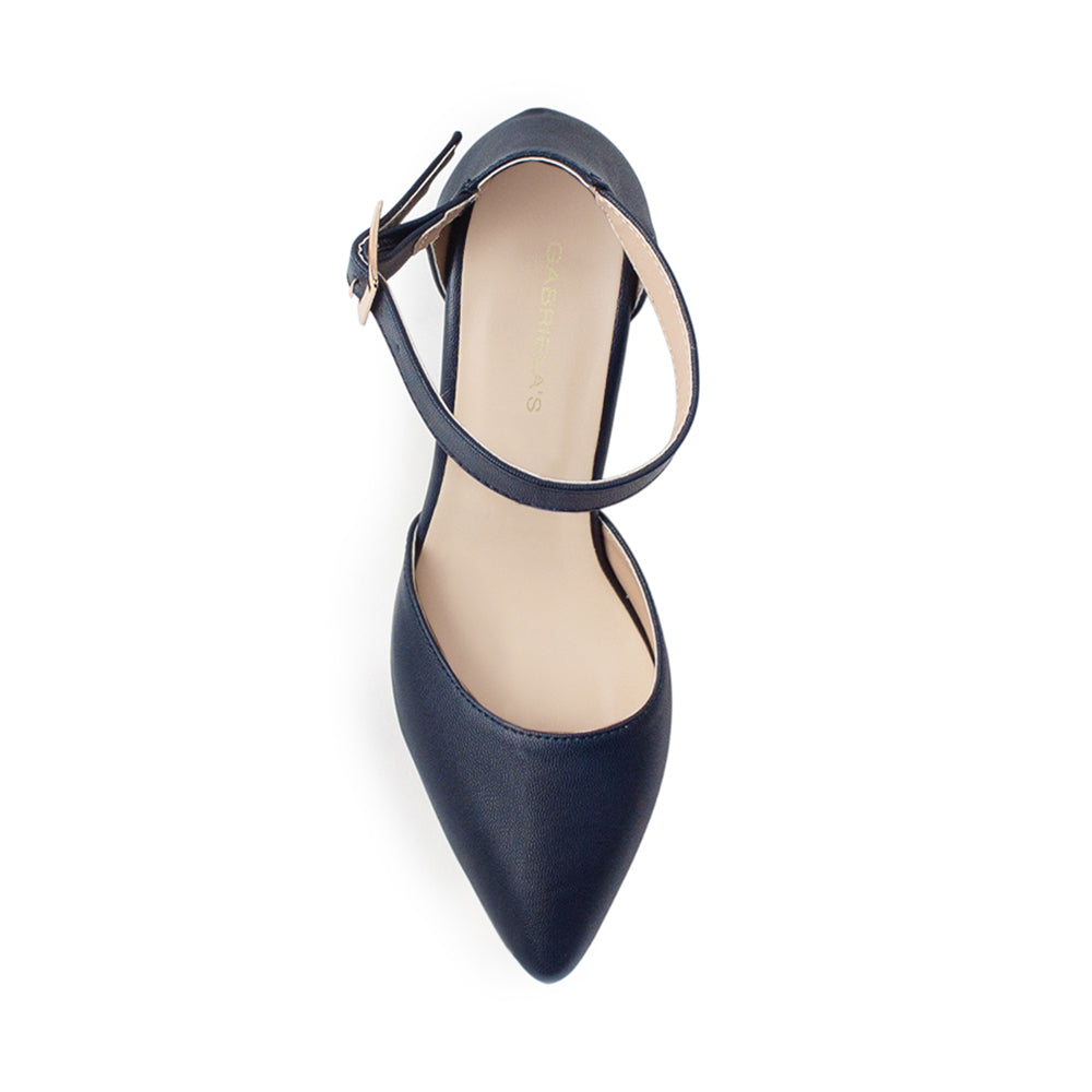 Zapatillas azul marino con punta fina cerrada y pulsera ajustable con hebilla | Mod.4950002