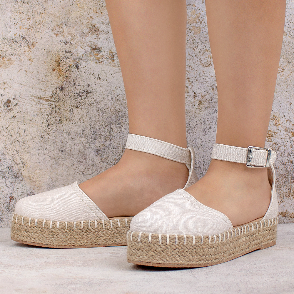 Zapatillas Decoradas Alpargatas Decoradas Con Pompones Comprar