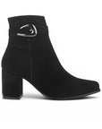 vista lateral de las botas para dama color negro con tacón medio 7cm 