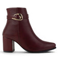 vista lateral de las botas para dama color vino con tacón medio 7cm 