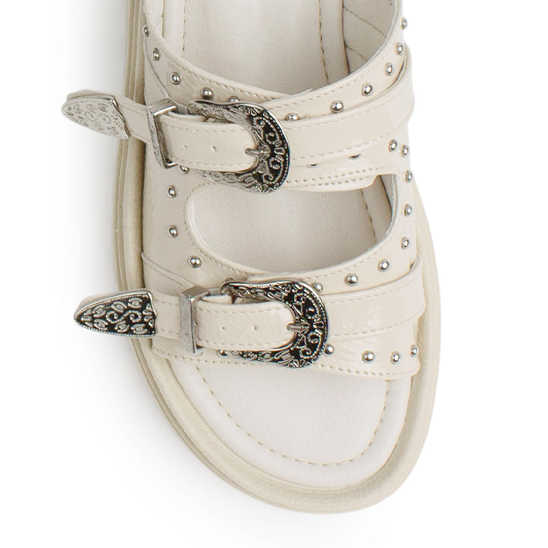 Sandalia Beige Plataforma Baja Doble Tira Estoperoles Hebillas 3402998