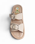 Vista superior de sandalia beige para mujer con aroma