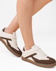 Tenis Beige Cafe Mujer Suela Ligera Puntera Redondeada Con Cordones 3402964