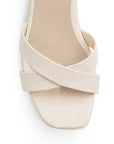 Zapatilla Beige Dama Elegante Pulsera Tacon Ancho Moda Descubierta 4500181