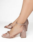 Zapatilla Maquillaje Oro Rosa Dama Tacón Bajo Grueso Tira Gruesa Brillo Elegante 3201398