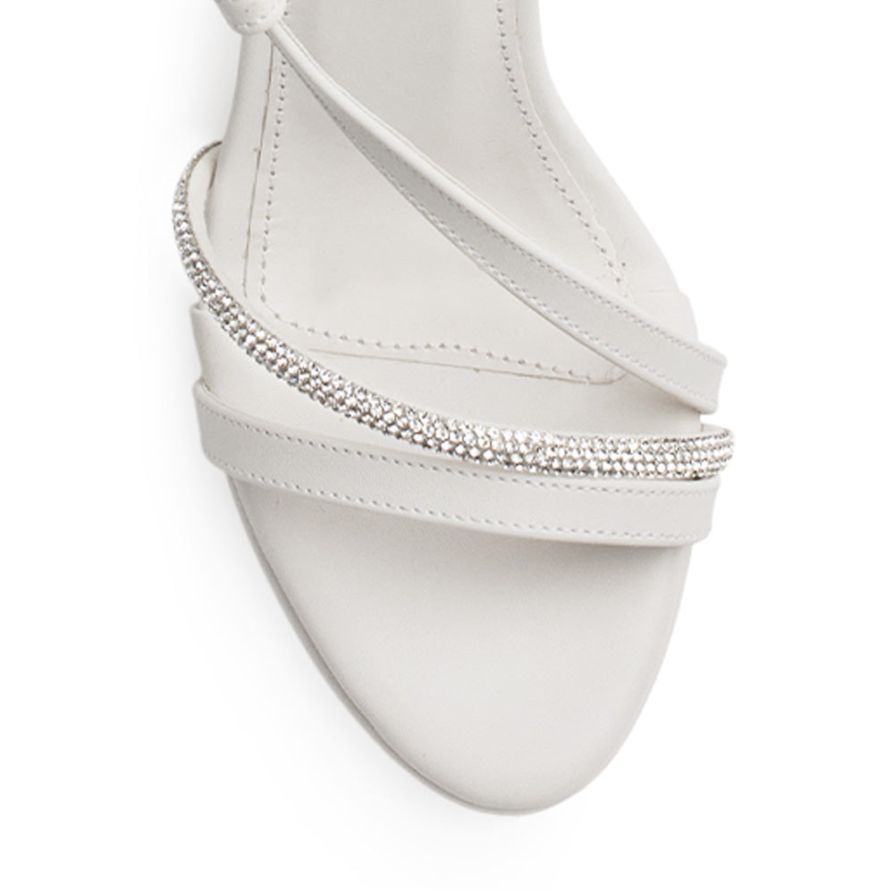 Zapatilla Beige Plata Dama Tacon Delgado Tira Pedreria Fiesta 4040847