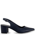 Vista lateral de zapatilla azul marino destalonada con tacón medio de 6cm puntal