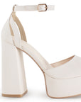 Vista trasera de tacón alto 13cm en zapatilla beige con negro para mujer 