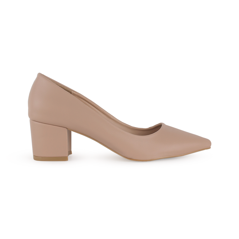 Vista lateral de zapatilla maquillaje puntal con tacón bajo 5cm para mujer
