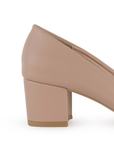 Vista trasera de tacón bajo de 5cm en zapatilla maquillaje para mujer