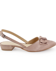 Vista lateral de zapatilla maquillaje para mujer con moño y tacón bajo de 3cm