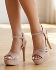 zapatillas maquillaje con pulsera de dama plataforma y tacón alto 