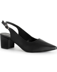 Vista diagonal de zapatilla negra puntal destalonada de tacón 6cm