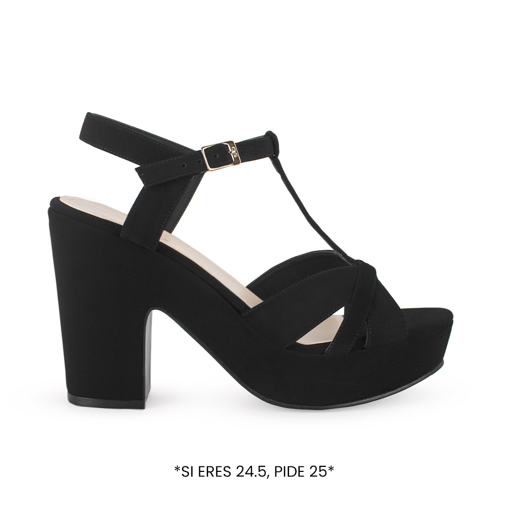 Vista lateral de zapatilla para mujer color negro con pulsera