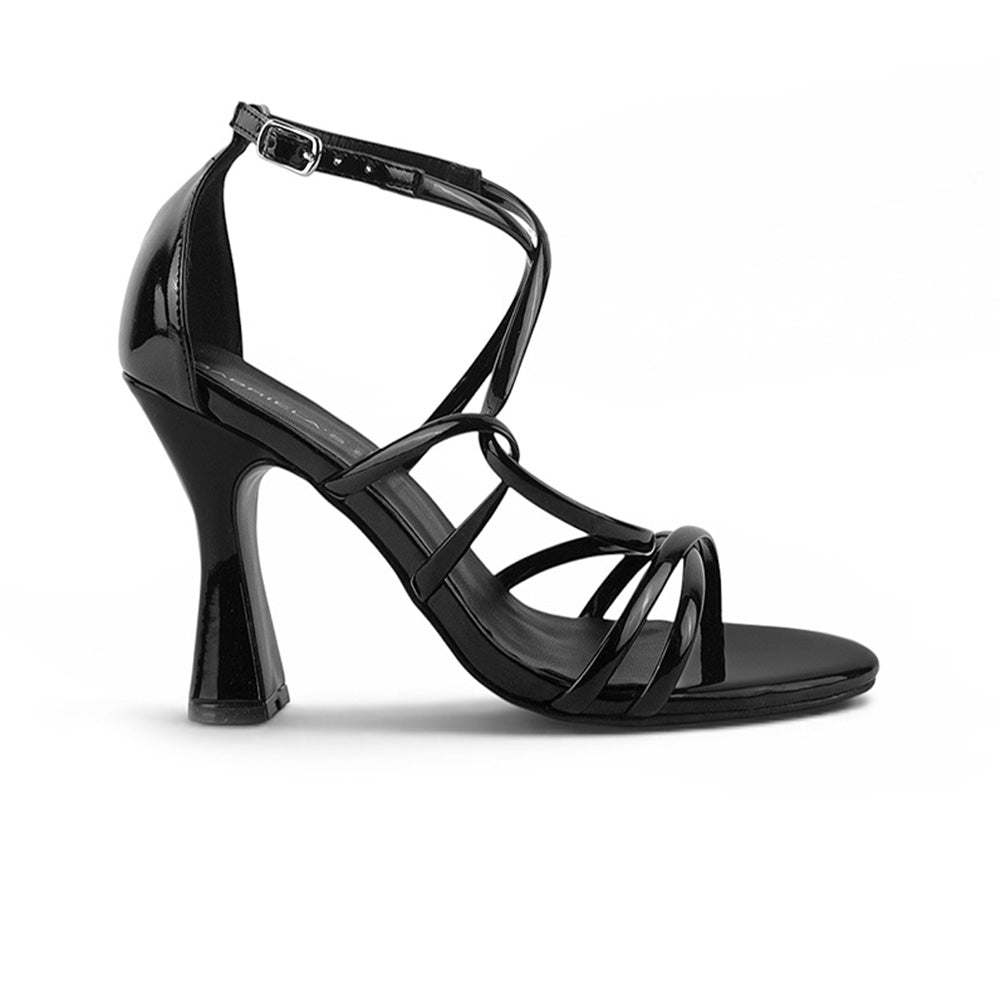 vista lateral de zapatillas negras con tacón para dama  