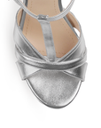 Vista del material sintetico de zapatilla para mujer plata