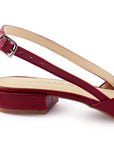 Vista trasera de tacón bajo de 3cm en zapatilla para mujer color rojo