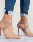 Zapatillas para mujer color maquillaje con tacon delgado y tiras cruzadas